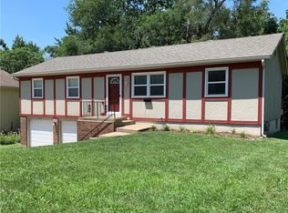 6218 E 110th Ter, Kansas City, MO 64134