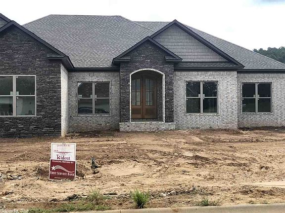 2nd image of 1880 Mulberry Dr