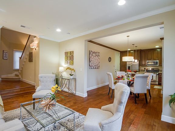 3rd image of 36 Ludina Way