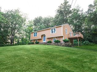 820 Banfield Rd, Portsmouth, NH 03801