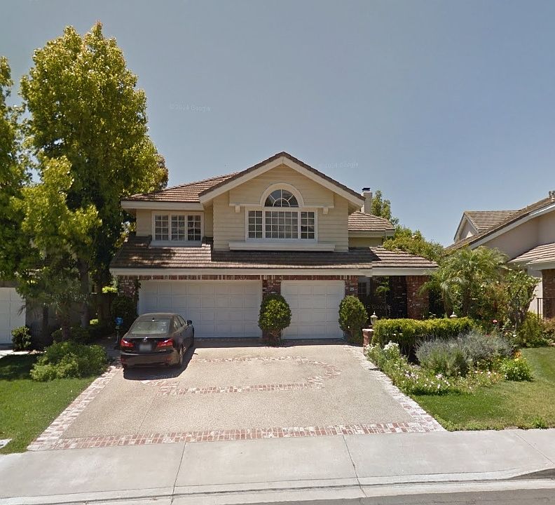 Traditional Curbside