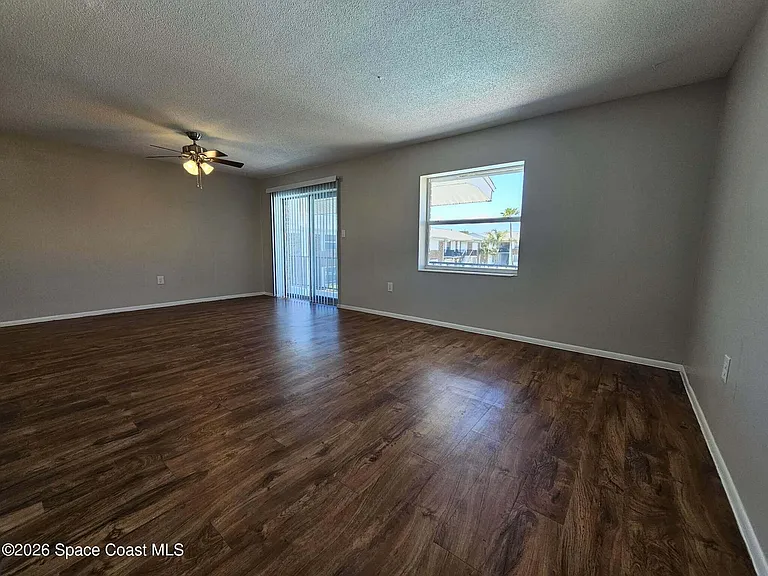 190 E Olmstead Dr #M1 — Photo 7