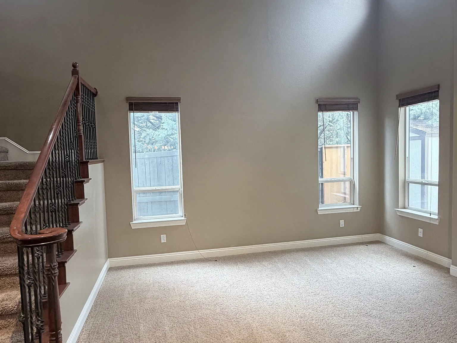 615 Royal Windsor Court - 1 — Photo 4