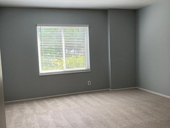 3rd image of 8340 Greensboro Dr APT 124