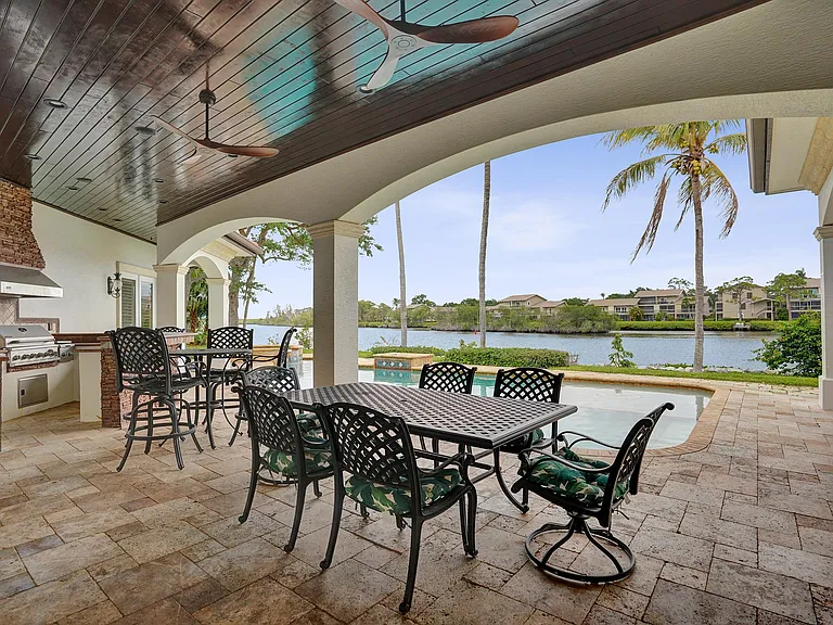18669 SE Palm Island Ln — Photo 51