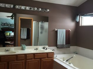 416 Starwood Pass, Lake In The Hills, IL 60156