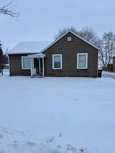 137 3rd Ave SE, Spring Grove, MN, 55974
