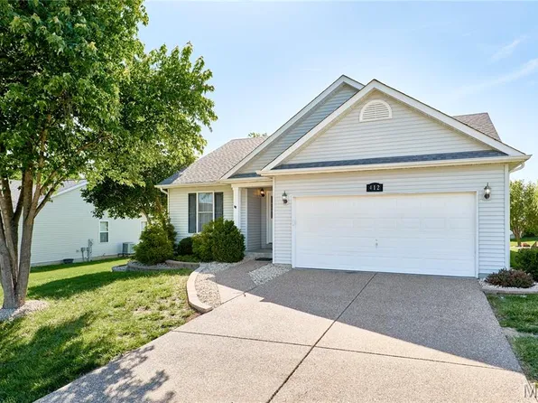 412 Fuller Dr, Wentzville, MO 63385