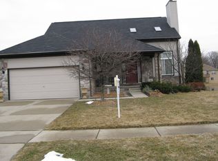 7111 Belle Pointe Dr #78, Van Buren Township, MI 48111