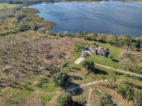 5th image of 2360 Live Oak Lake Rd