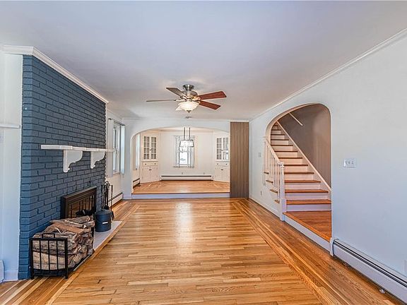 2nd image of 671 Benefit St