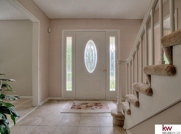 3rd image of 2760 S 165th Ave