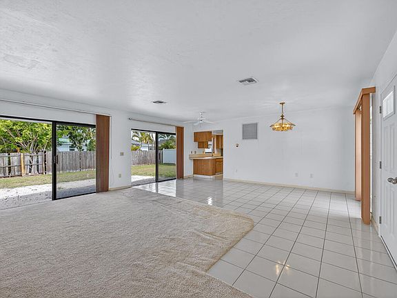 4th image of 1256 Bluebird Ave