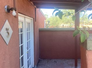 304 E Blacklidge Dr APT 3, Tucson, AZ 85705