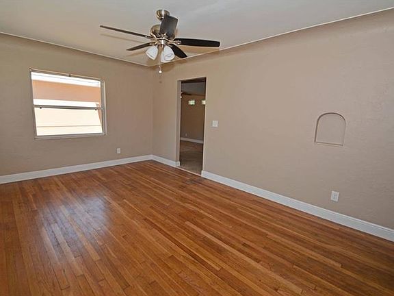 5th image of 1625 38th Ave N