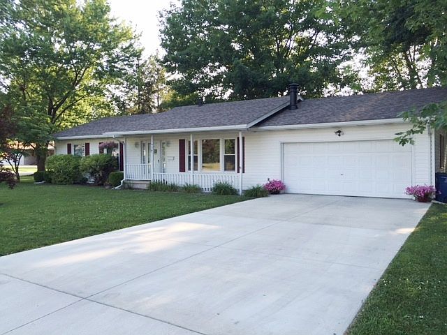 1st image of 1406 Killarney Dr