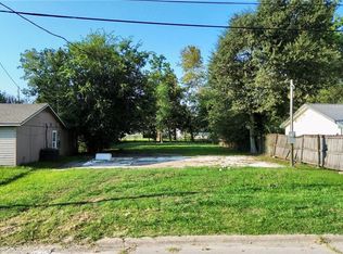 718 W Lyons St, Sulphur, LA 70663