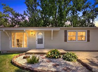 4 Matchlock Dr, Saint Peters, MO 63376