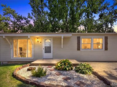 4 Matchlock Dr, Saint Peters, MO, 63376
