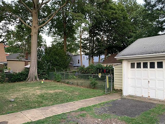 5th image of 28 Morton Ave