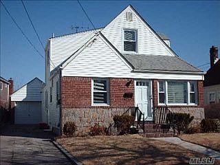 5th image of 1034 Admont Ave