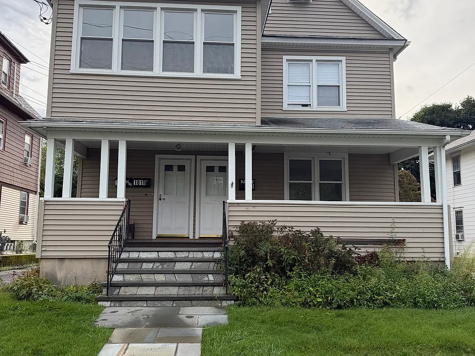 181 Fox St #1