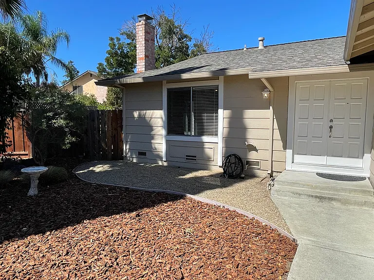 33 Briarwood Ct — Photo 24