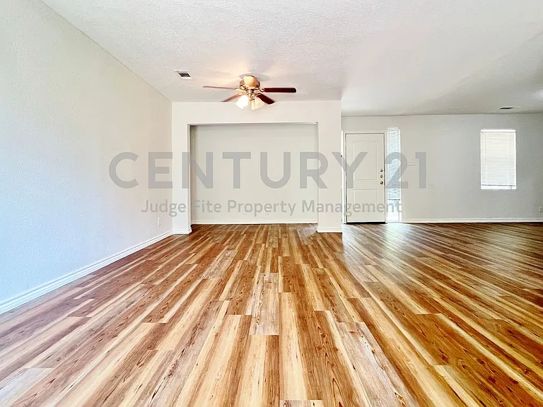 2310 Healey Dr — Photo 3