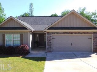 217 Perimeter Dr, Lagrange, GA 30241