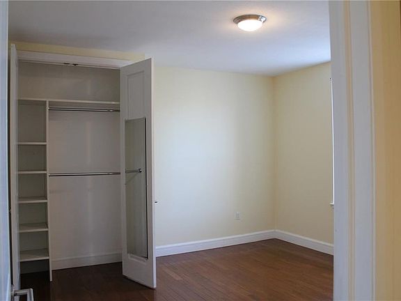 2nd image of 7913 Bay Pkwy #C2