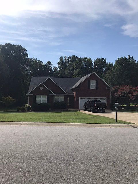 Zestimate has old info 