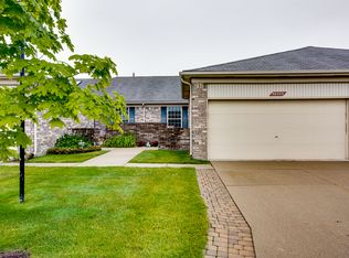 50373 Pepper Tree Dr, Macomb, MI 48044