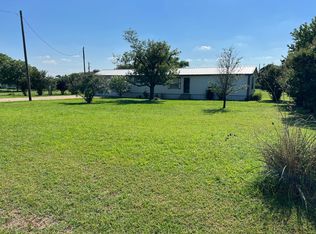 4609 Thomas Acres Rd, Joshua, TX 76058