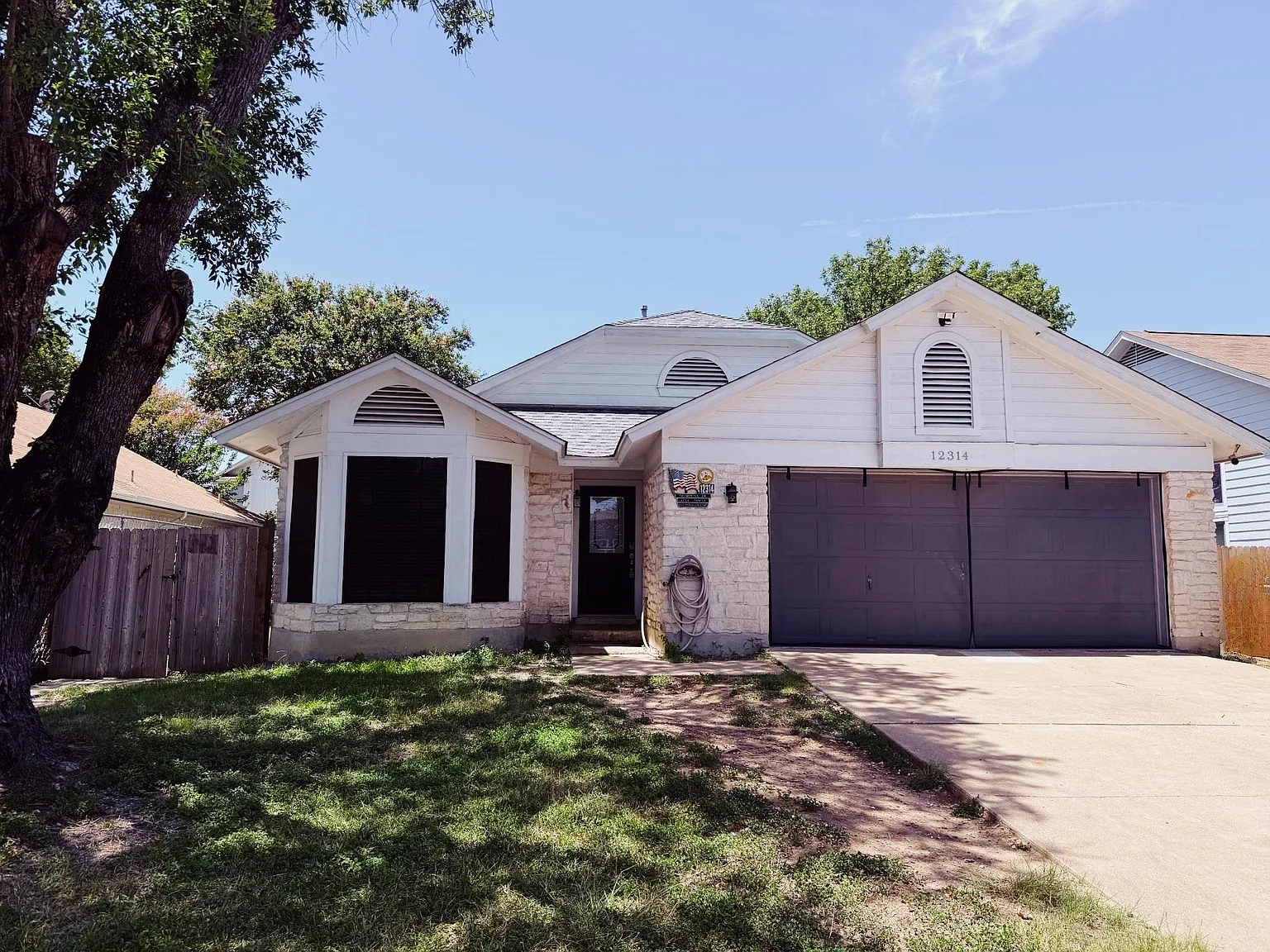 3 bed, 2.0 bath, 1639 sqft, $2,250 — Photo 3