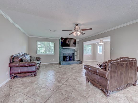 5th image of 13020 Skyline Dr