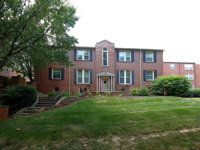 815 Westwood Dr APT 1N, Clayton, MO, 63105