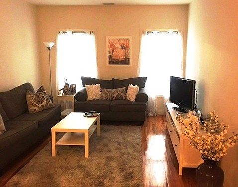 2nd image of 85 Madison St APT 3D