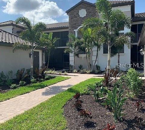 4th image of 5567 Palmer Cir Unit 202