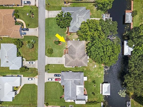 2nd image of 112 Eventide Ave