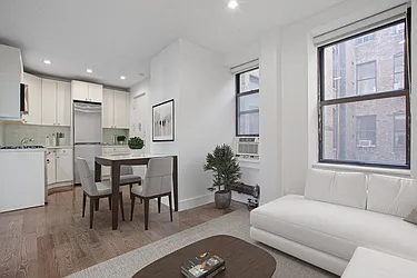 Rented by Platinum Properties