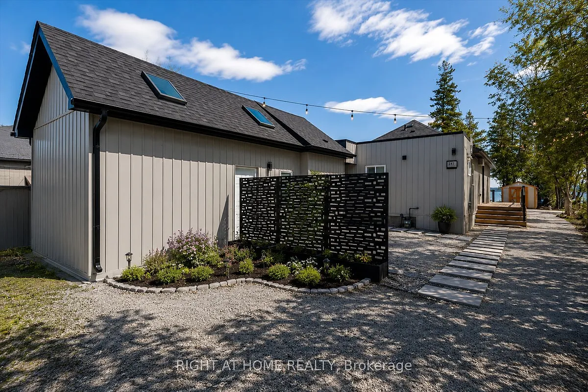 Building Photo - 241 Rockaway Beach Pl