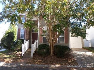 7716 Grapetree Ct, Charlotte, NC