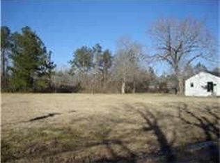 407 Pine Lake Dr, Huffman, TX 77336