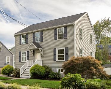 141 Renfrew St, Arlington, MA, 02476