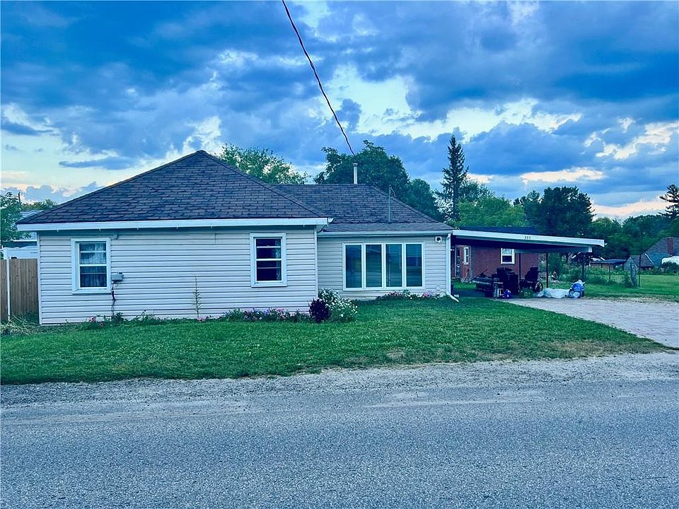2nd image of 335 Everett St