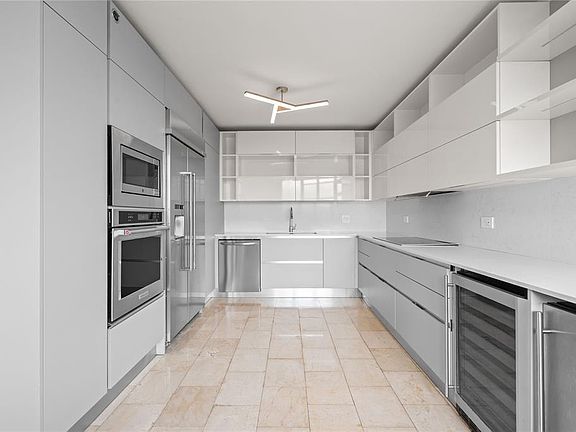 5th image of 1603 833rd St