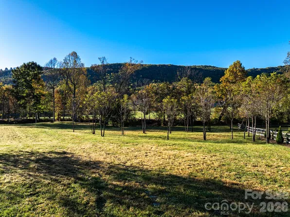 0 Walnut Valley Ln #5, Hendersonville, NC 28739
