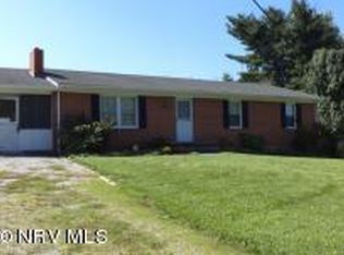 1717 Radford Rd, Christiansburg, VA 24073