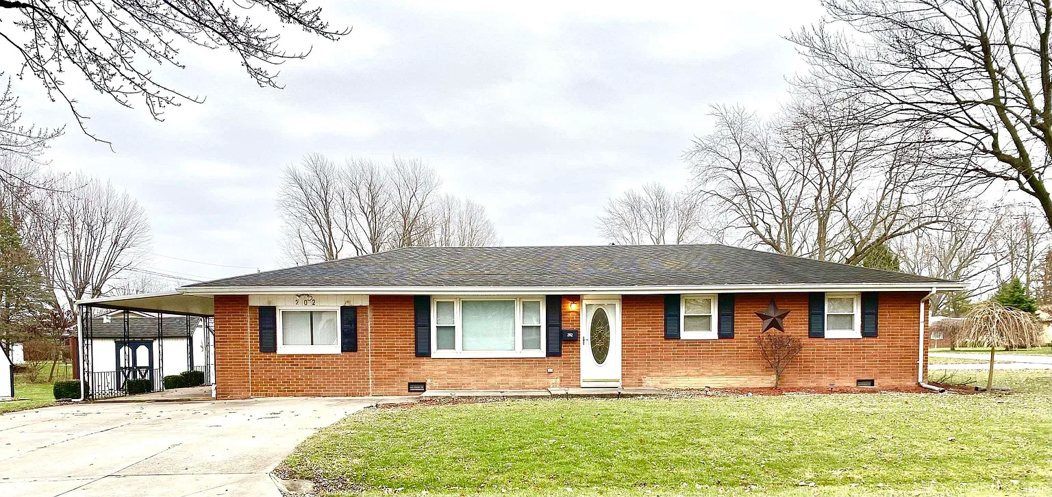 202 N Allen Rd photo 1