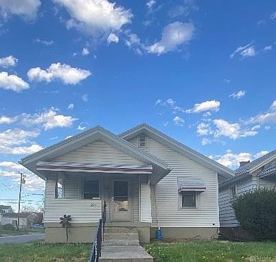 1st image of 284 Brooklyn Ave